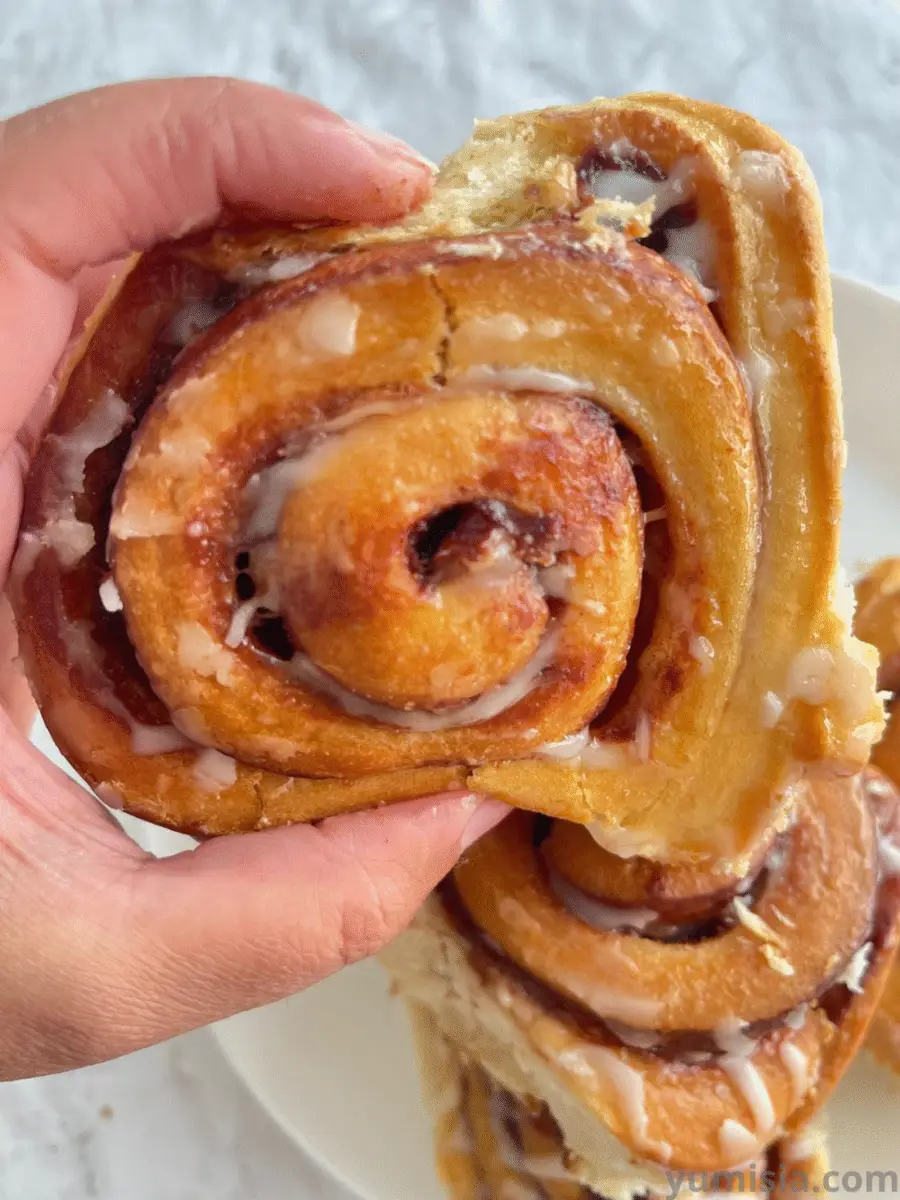 Soft Cinnamon Buns Recipe – The Perfect Comforting Breakfast Treat